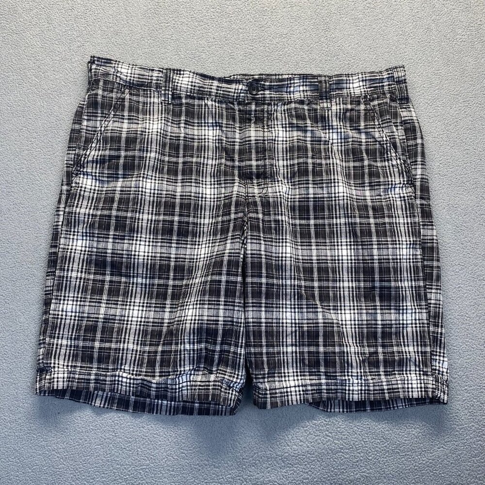 Calvin Klein Shorts Mens Size 40 Outdoor,Black Plaid Flat Front,Pockets,Hiking